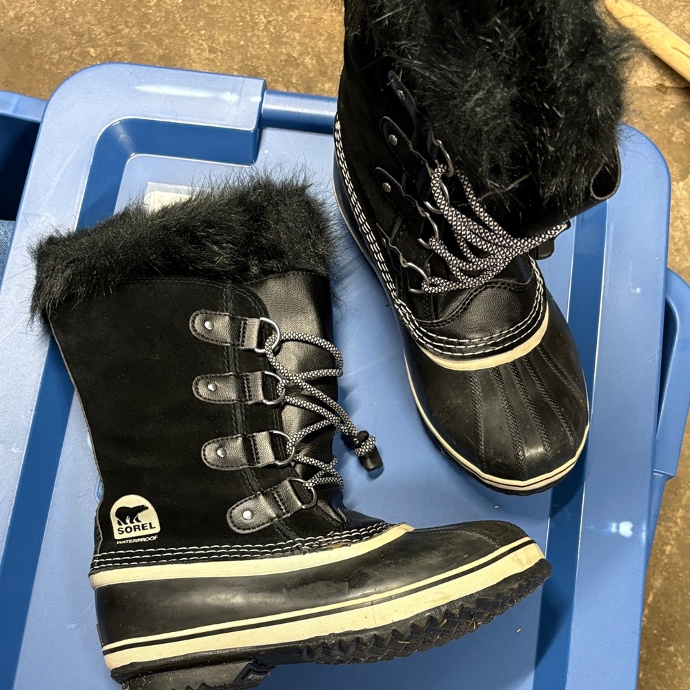 Sorel Black and White Fur-Lined Boots